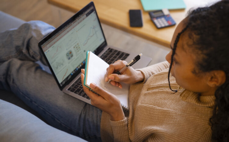 Paid Ads Specialisation- Virtual/Physical